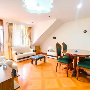 Comoda Casa Cerca Al Estadio Y Metro, Barrio Floresta, Apartamento Medellín